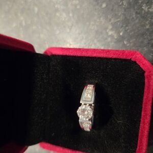 Elegant Silver Women's Ring